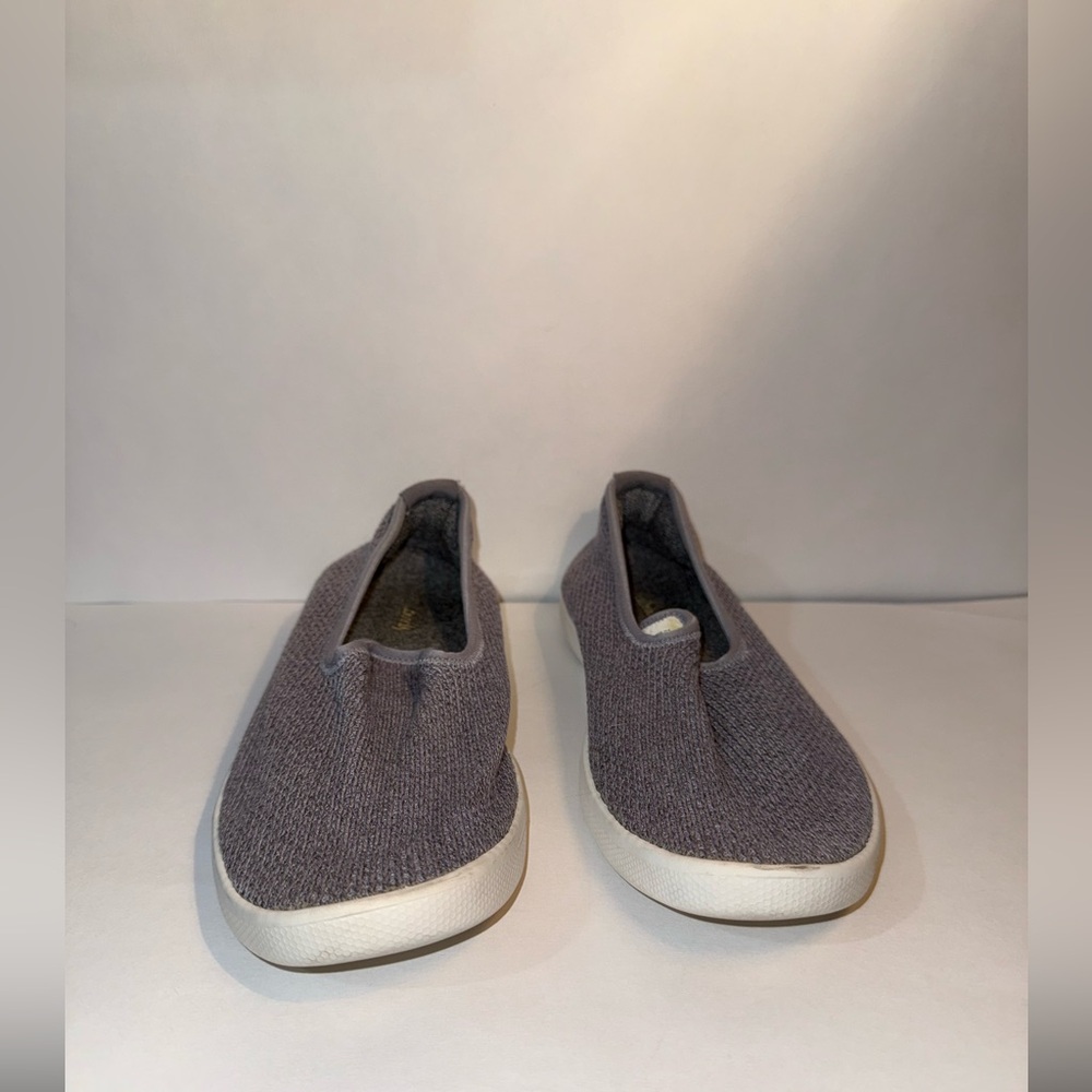 Women’s Gray Slip-On Allbirds - Size 8